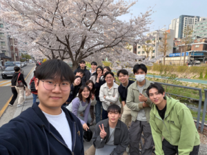성북천 나들이🌸